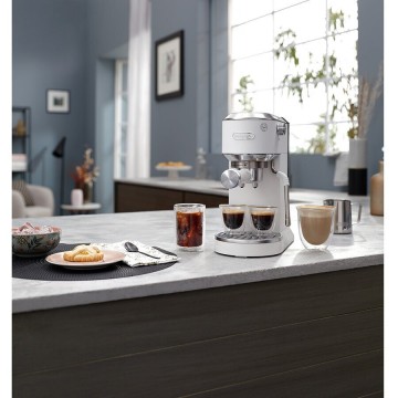 De'Longhi EC890.WI Dedica Μηχανή Espresso 1450W Πίεσης 15bar Λευκή De'Longhi EC890.WI Dedica Μηχανή Espresso 1450W Πίεσης 15bar Λευκή